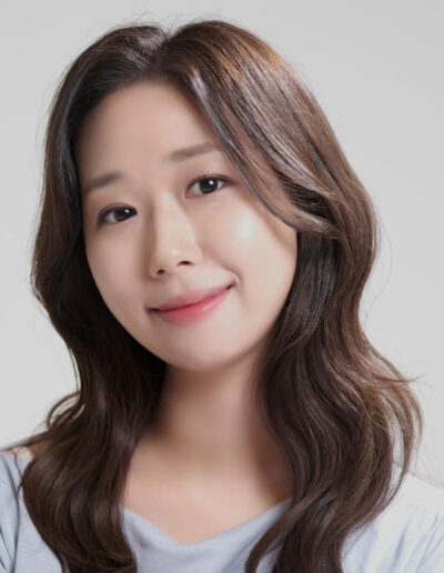 Soyoon Lee Ist Musiklehrerin Für Klavier &Amp; Gesang Am Standort Münster.
