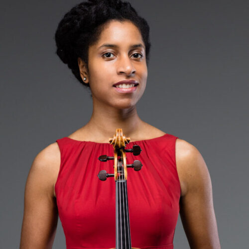 Audrey Monfils Ist Bratschistin Und Leitet Den Standort Bremen.